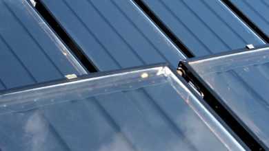 ألواح طاقة شمسية