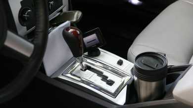 غير أوتوماتيك