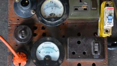 ساعة كهرباء