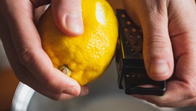 طريقة استخدام ملح الليمون في التنظيف